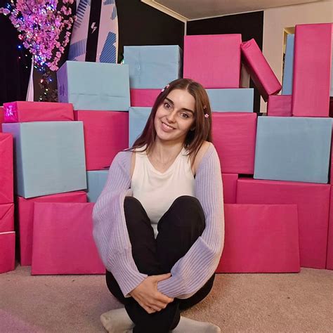 loserfruit name|Loserfruit YouTuber, Bio, Wiki, Age, Height, Family,。